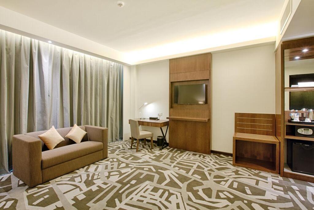 Wp Hotel Kuala Lumpur Exterior photo